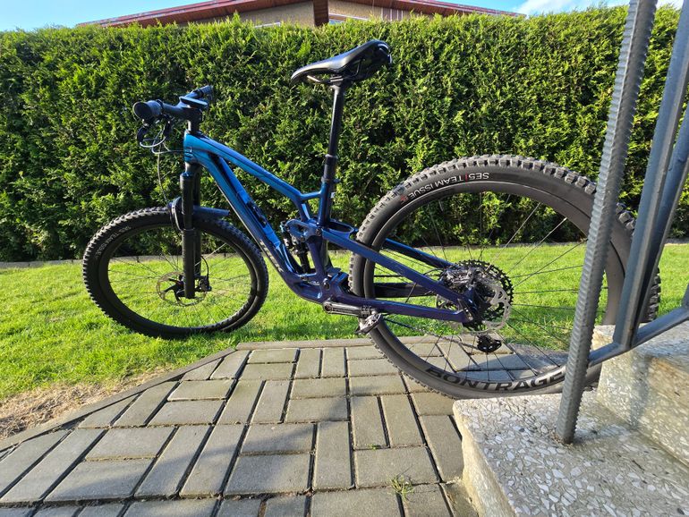 Used Trek Fuel EX 9.8 XT Gen 6 2024 2024 Mountainbike, Blue, 29 — image 5 of 7
