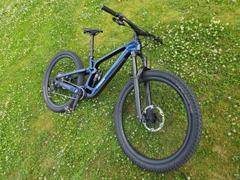 Used Trek Fuel EX 9.8 XT Gen 6 2024 2024 Mountainbike, Blue, 29 — image 11 of 12
