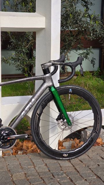 Used Alpha Bikes Thunder Sl 2025 Road & Gravel, White — image 5 of 11