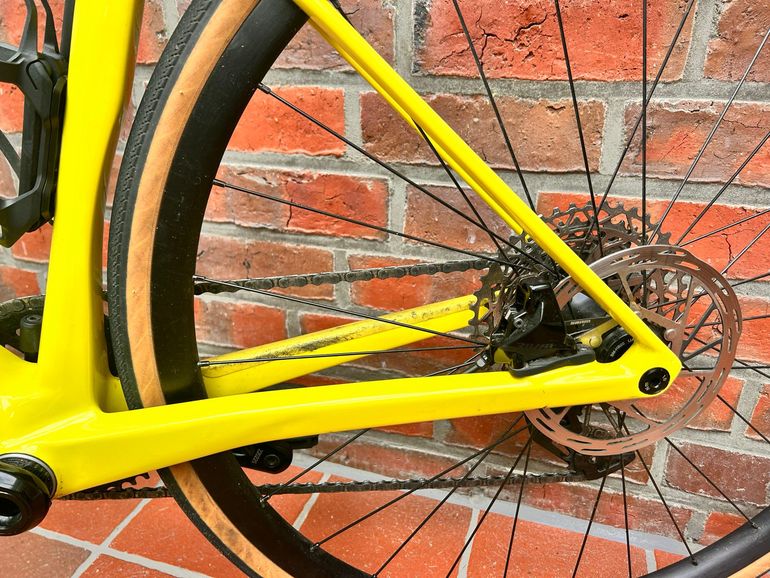 Used BMC Roadmachine X TWO 2023 2023 Road & Gravel, Orange — image 12 of 12