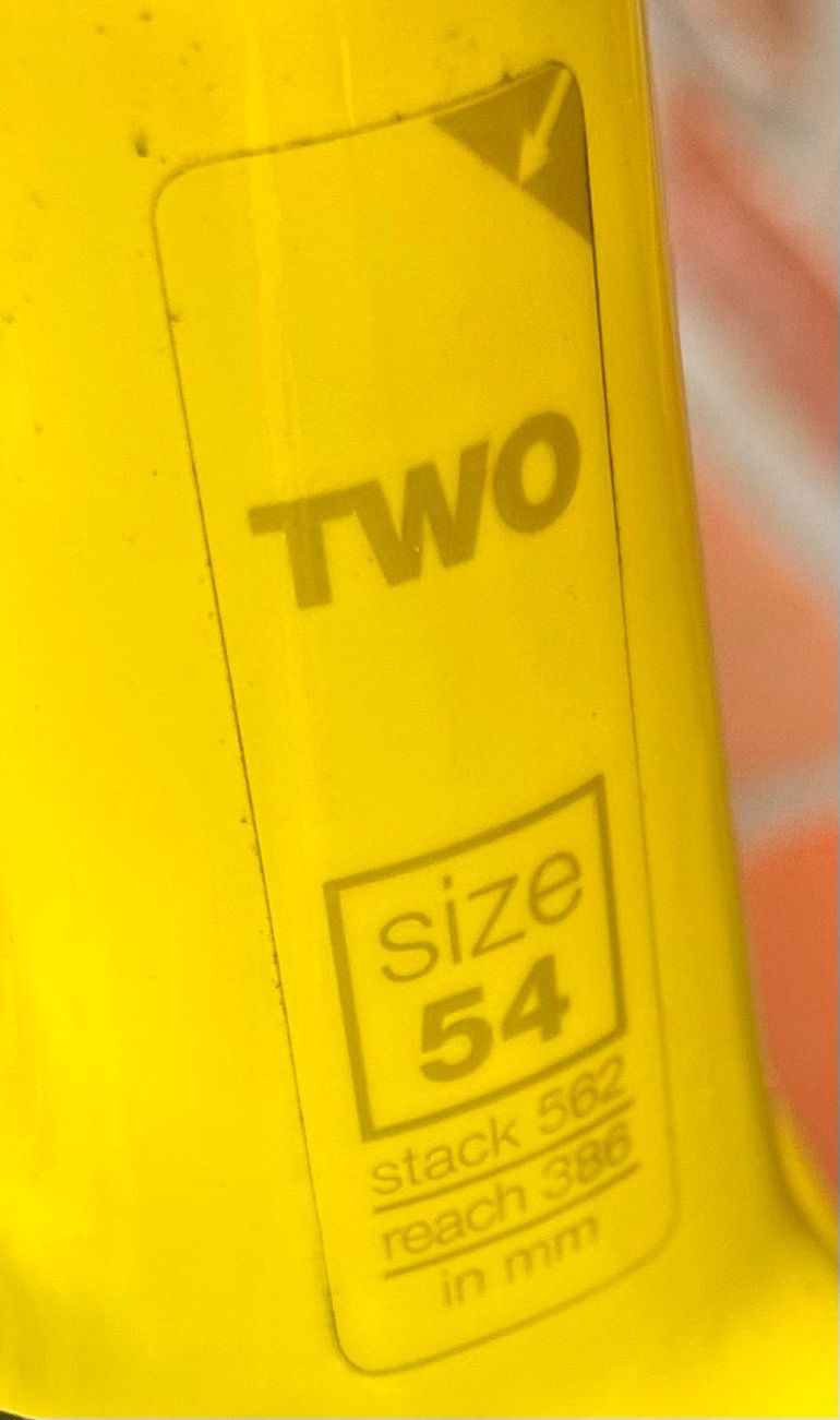 Used BMC Roadmachine X TWO 2023 2023 Road & Gravel, Orange — image 8 of 12