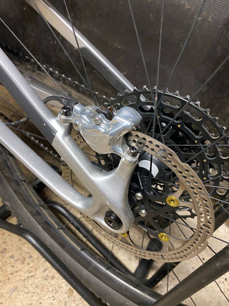 Used Rocky Mountain Element Carbon 90 2025 2025 Mountainbike, White, 27.5, 29 — image 6 of 8