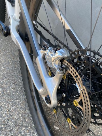 Tweedehands Rocky Mountain Element Carbon 90 2025 2025 Mountainbike — afbeelding 4 van 4