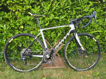 Used Scott Solace 10 disc 2017 2017 Road & Gravel