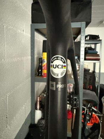 Used Giant TCR Advanced Pro 1 Disc 2021 2021 Road & Gravel — image 8 of 9