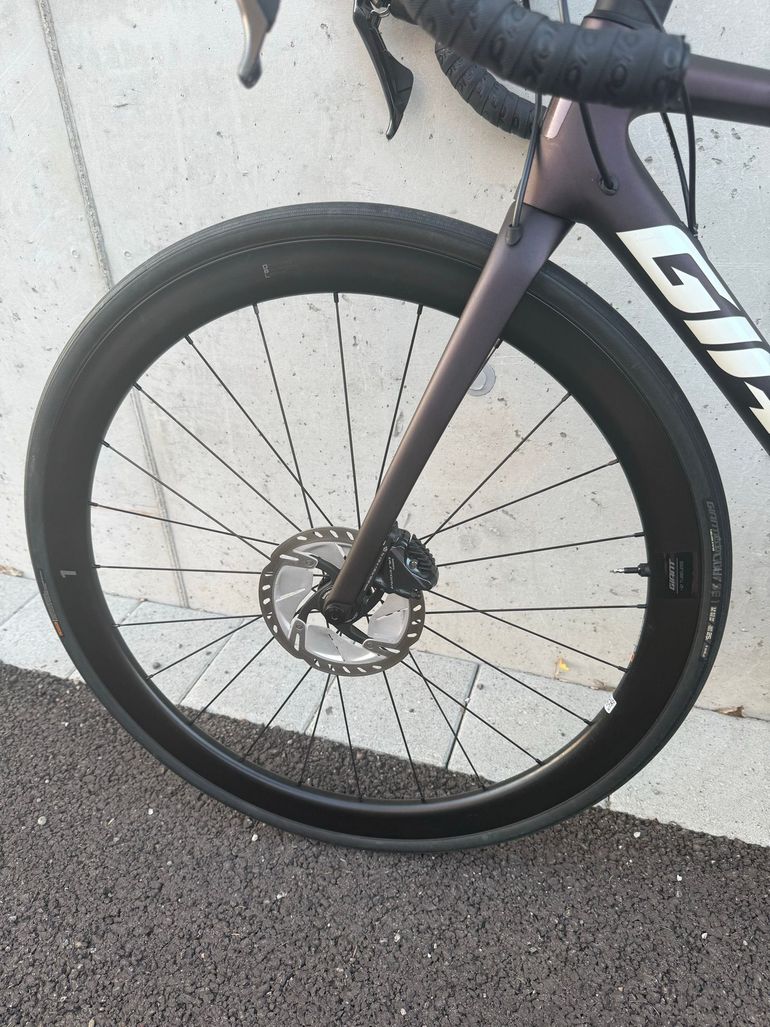 Used Giant TCR Advanced Pro 1 Disc 2021 2021 Road & Gravel — image 7 of 9