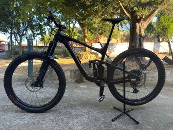 Used Giant Reign Advanced, Pro 29 1 2021 2021 Mountainbike, Purple, 29 — image 2 of 5
