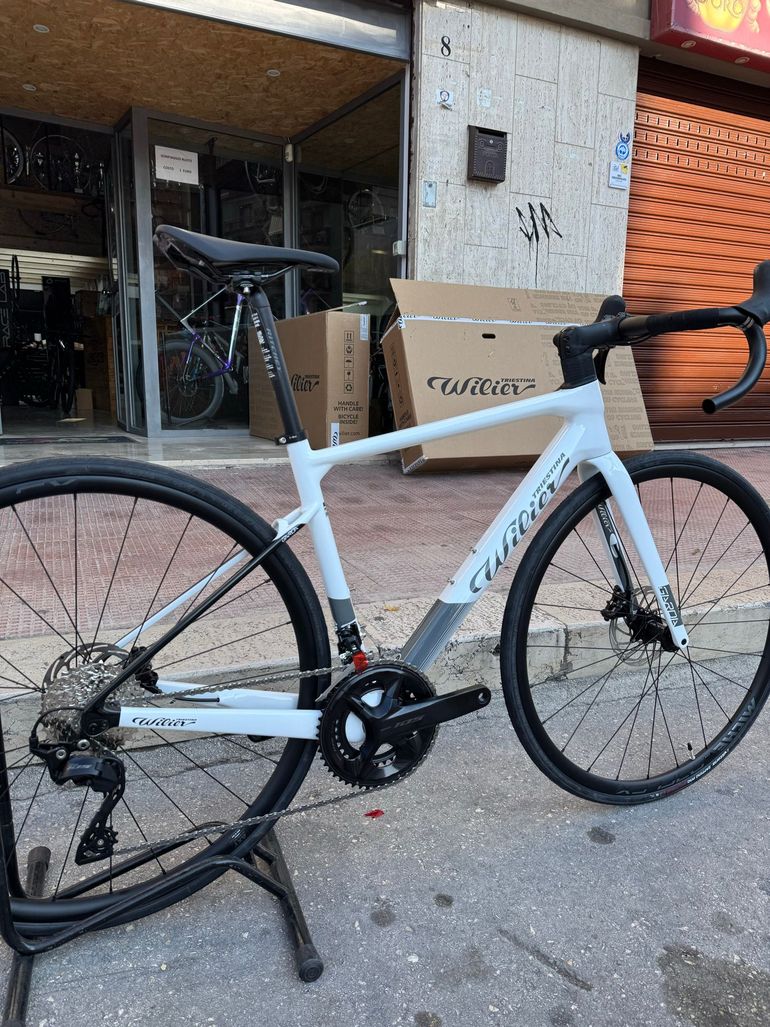 Used Wilier Garda SHIMANO 105 2x12 R7020 2025 2025 Road & Gravel — image 2 of 6