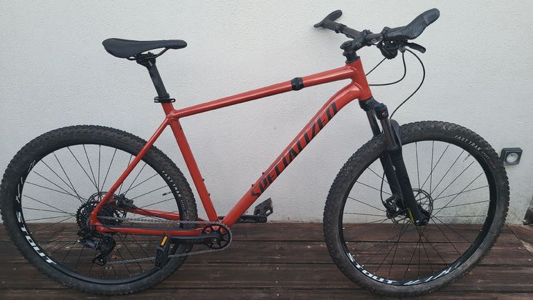 Used Specialized Rockhopper Comp 29 2021 2021 Mountainbike, Red, 29 — image 2 of 4