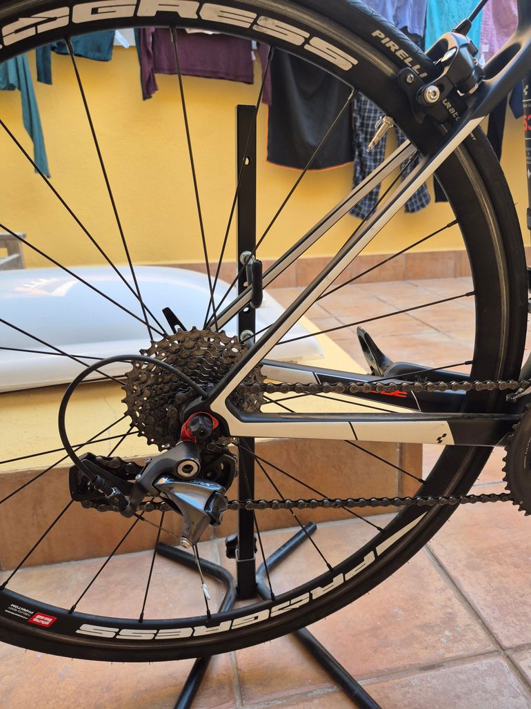 Used CUBE attain gtc 2016 2016 Road & Gravel, Negro — image 5 of 6