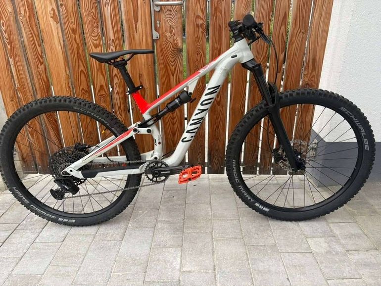 Used Canyon Neuron AL Young Hero 2020 2020 Youth, White — image 5 of 6