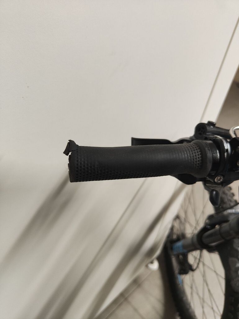 Used CUBE STEREO 140 HPC Race 27.5 2018 2018 Mountainbike — image 3 of 10