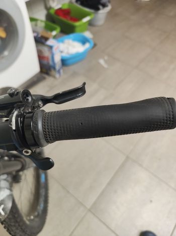 Used CUBE STEREO 140 HPC Race 27.5 2018 2018 Mountainbike — image 2 of 10