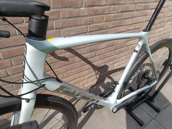 Used Giant TCR Advanced Pro Disc 1 2022 2022 Road & Gravel, Blanco — image 14 of 15