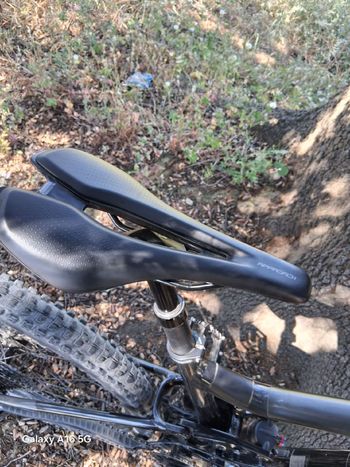 Used Giant Trance X 3 2023 2023 Mountainbike, Black, 27.5 — image 4 of 8