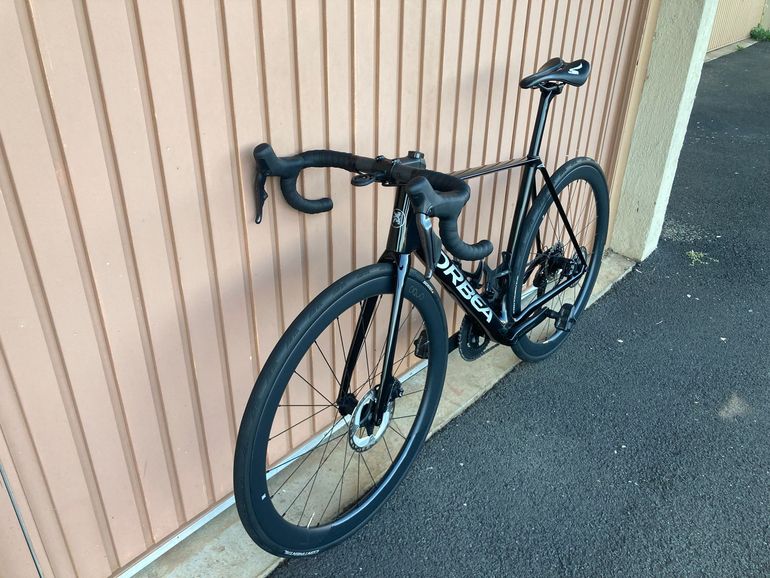 Used Orbea ORCA M20iLTD PWR 2025 2025 Road & Gravel, Black — image 5 of 7