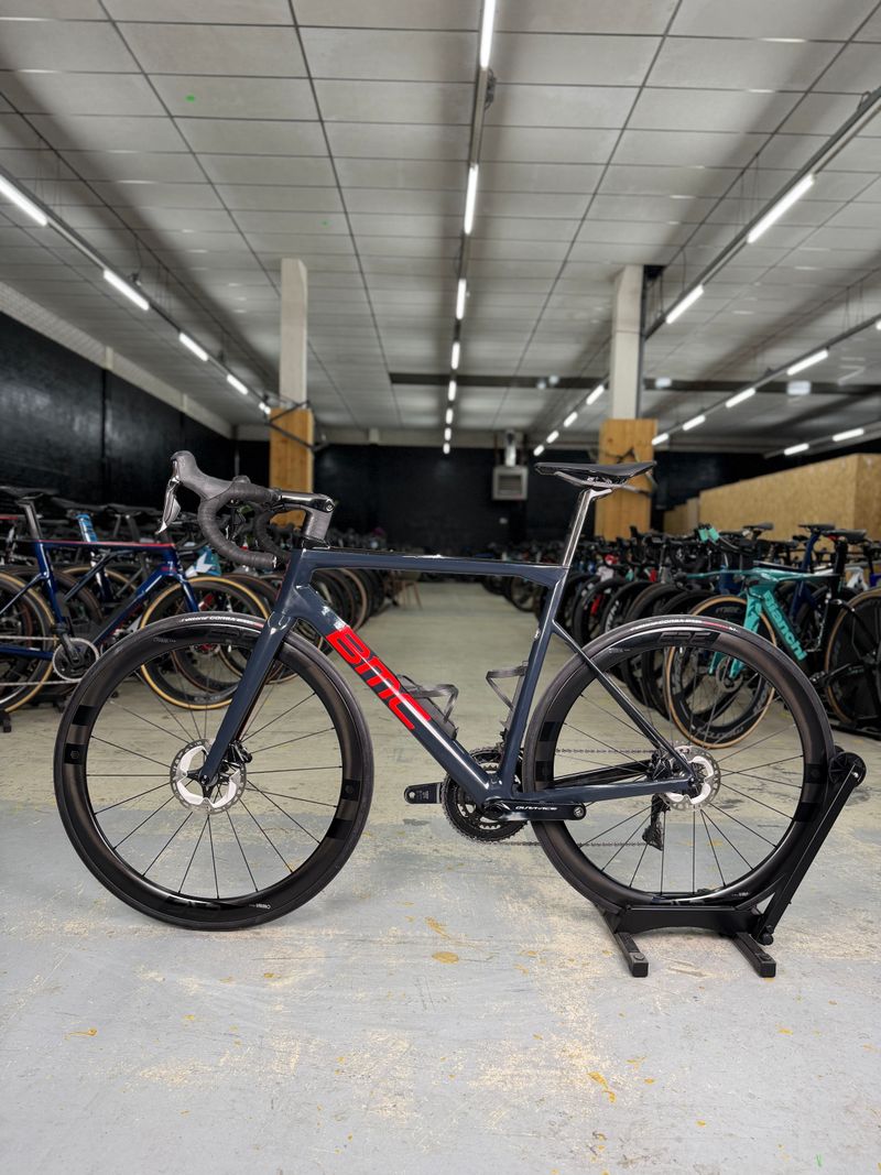 Używany BMC Teammachine SLR01 TWO 2021 2021 Road & Gravel — zdjęcie 21 z 26