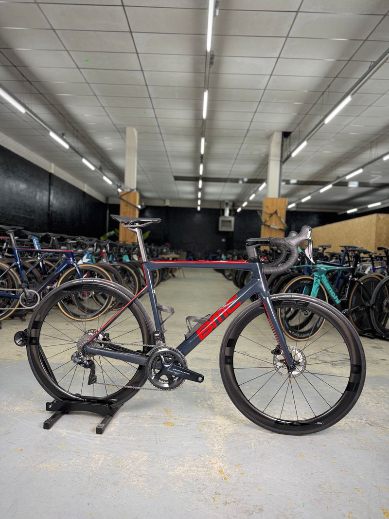 Używany BMC Teammachine SLR01 TWO 2021 2021 Road & Gravel — zdjęcie 1 z 26