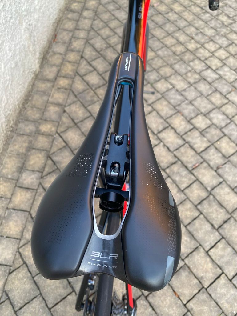 Used BMC Teammachine Shimano Ultegra Di2 2019 Road & Gravel, Gris claro — image 5 of 6