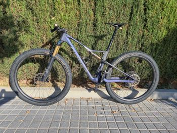 Used Orbea Oiz SRAM XX1 Eagle AXS 2025 Mountainbike, Purple — image 2 of 5