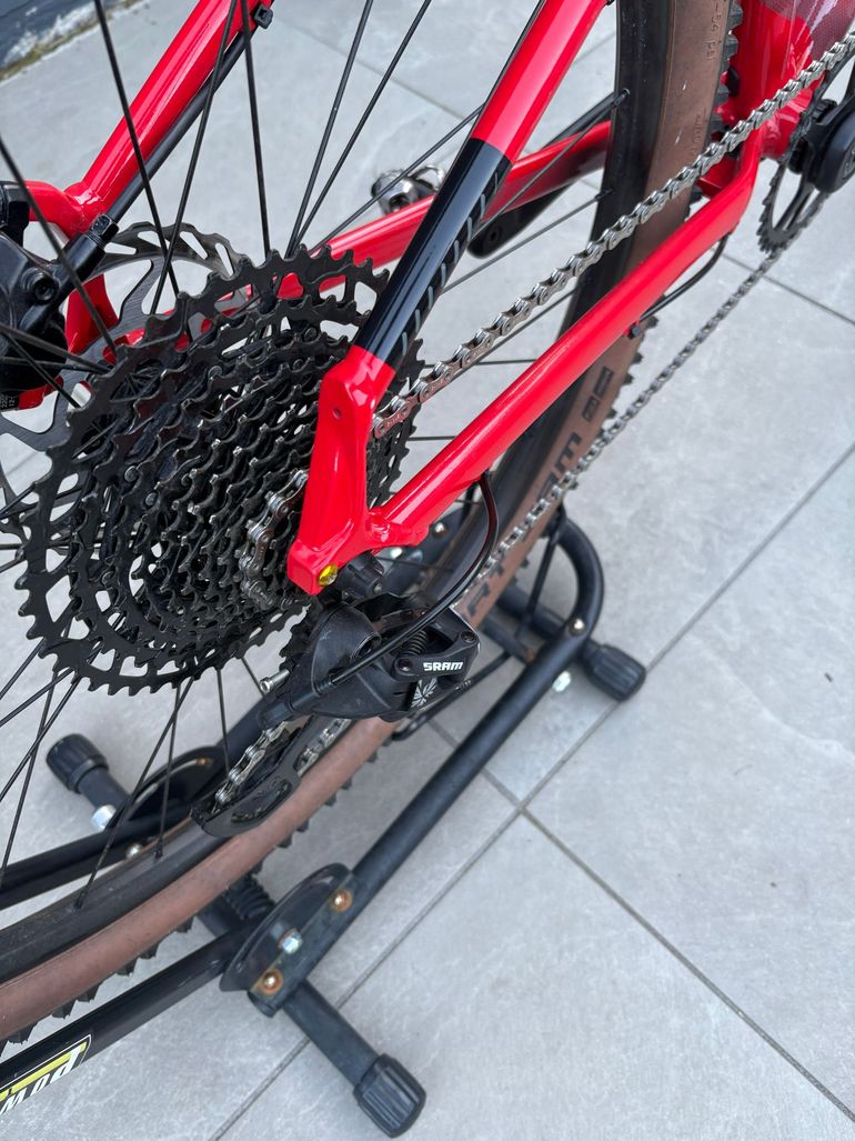 Used Cannondale Trail 7 2023 2023 Mountainbike, Red — image 4 of 5