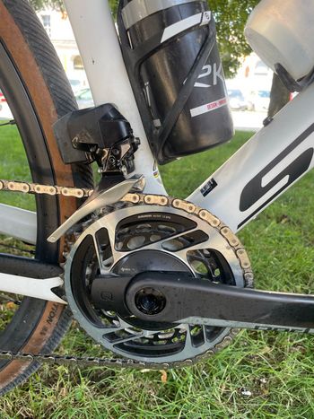 Used Scott Addict Gravel RC 2025 2025 Road & Gravel, White — image 5 of 6