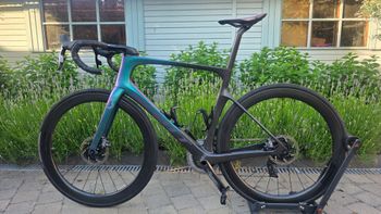Used Scott Foil 10 2021 2021 Road & Gravel, Green — image 16 of 17