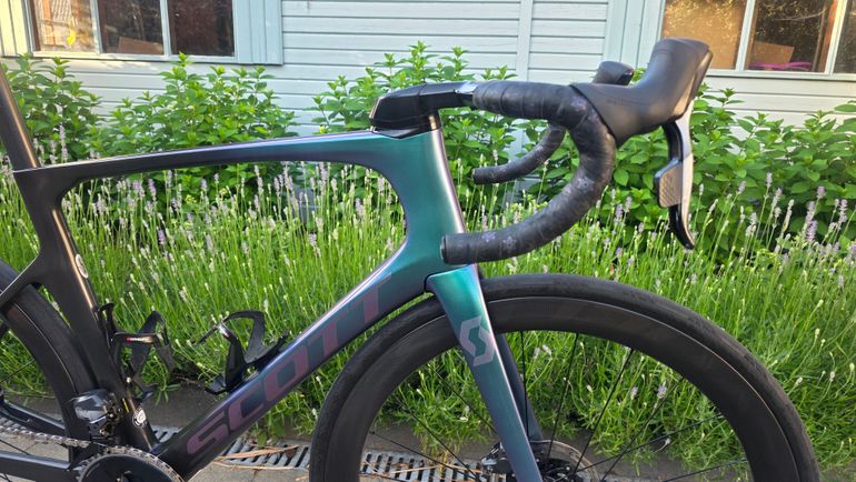 Used Scott Foil 10 2021 2021 Road & Gravel, Green — image 11 of 17
