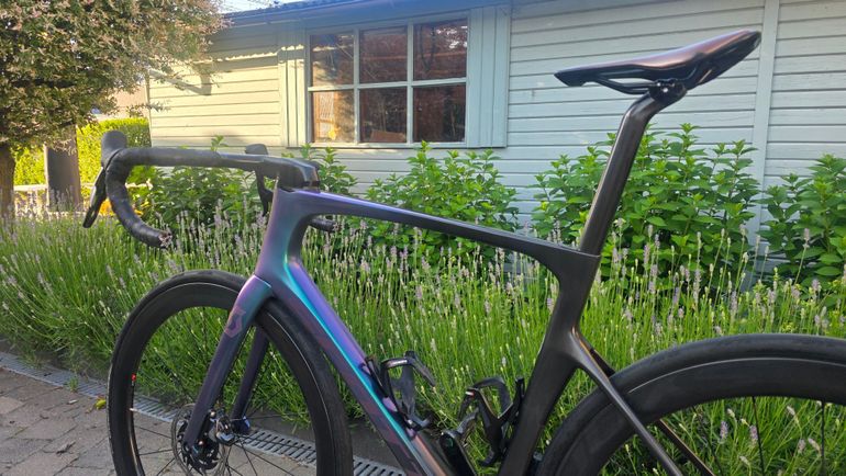 Used Scott Foil 10 2021 2021 Road & Gravel, Green — image 15 of 17