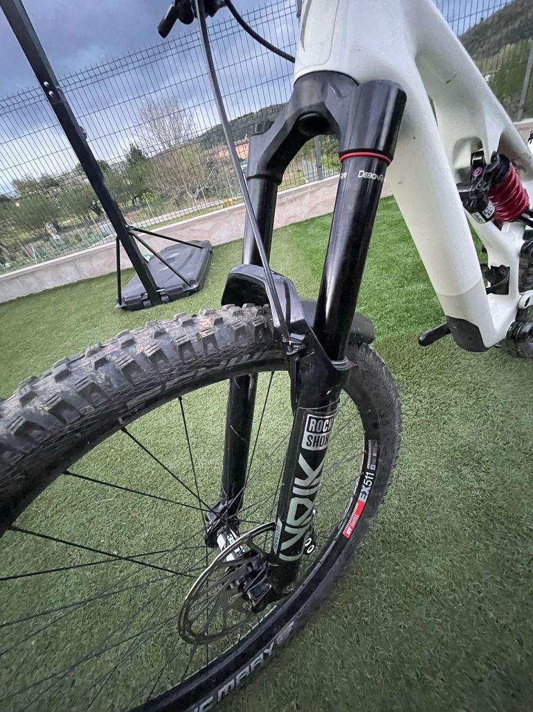 Used Specialized Stumpjumper EVO Expert - SRAM GX Eagle AXS, FOX Performance Elite 2023 2023 Mountainbike, White — image 5 of 8