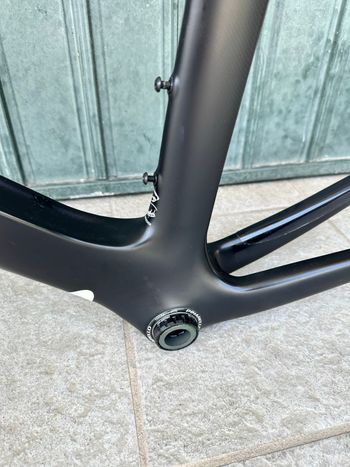 Used Pinarello Dogma F10 Disk Frameset 2021 Frameset 2021 Road & Gravel, Black — image 6 of 8