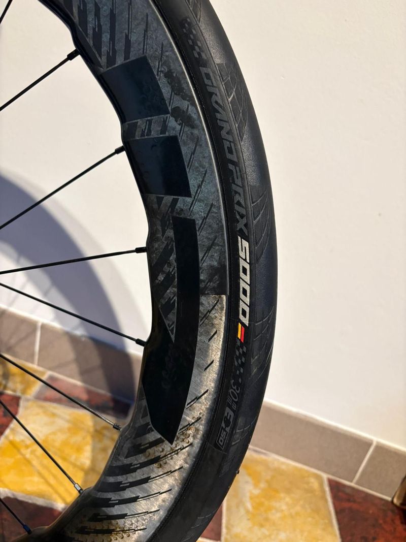 Used Canyon Aeroad CFR Disc eTap 2023 2023 Road & Gravel, Blue — image 5 of 5