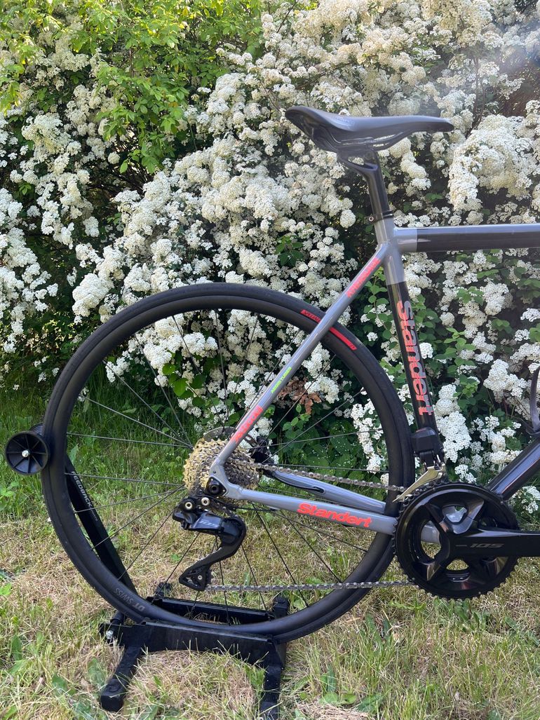 Used Standert Kreissäge DISC Doom Grey Shimano 105 7150 12speed Di2 Groupset 2024 2024 Road & Gravel, Schwarz — image 4 of 14