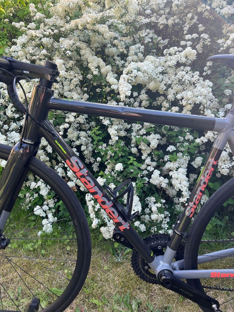 Used Standert Kreissäge DISC Doom Grey Shimano 105 7150 12speed Di2 Groupset 2024 2024 Road & Gravel, Schwarz — image 8 of 14