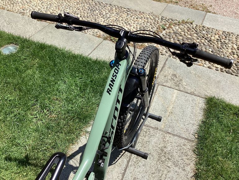 Used Scott Ransom 910 2021 2021 Mountainbike, Green, 29 — image 6 of 13