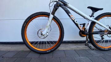 Used YT Industries Custom SRAM X9 2012 Mountainbike, White — image 6 of 8