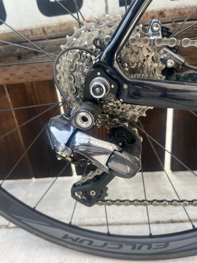 Used Specialized Ruby Shimano Ultegra Di2 2016 Road & Gravel, Blue — image 5 of 10