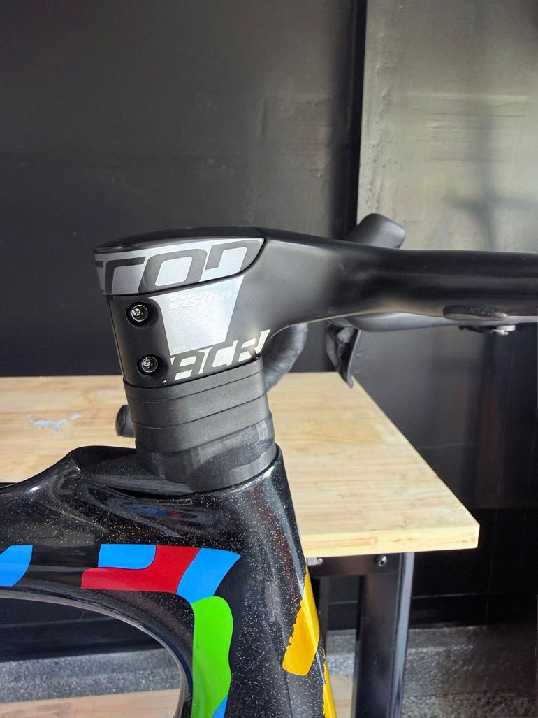 Used Specialized S-Works Venge ViAS Disc - Sagan Edition Frameset 2017 Frameset 2017 Road & Gravel, Black — image 8 of 18