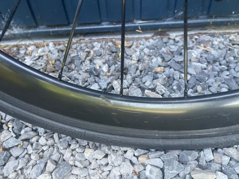 Used Canyon Ultimate CF SLX 8.0 Di2 2019 2019 Road & Gravel — image 4 of 5