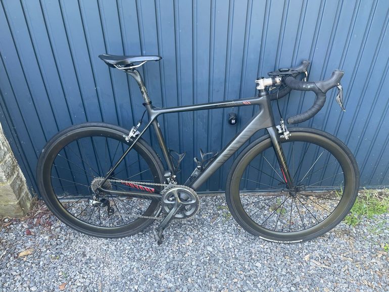 Used Canyon Ultimate CF SLX 8.0 Di2 2019 2019 Road & Gravel — image 1 of 5