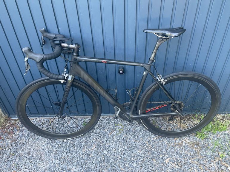 Used Canyon Ultimate CF SLX 8.0 Di2 2019 2019 Road & Gravel — image 2 of 5