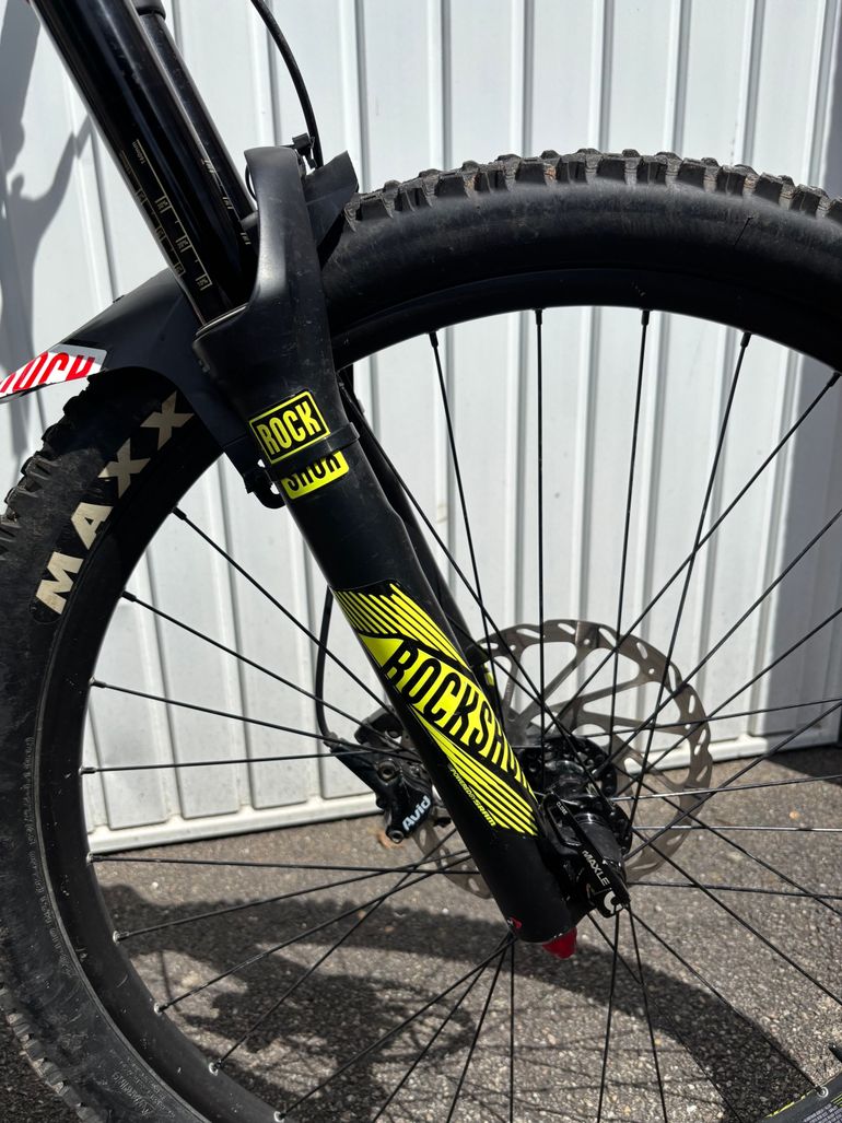 Used Commencal META AM V3 ORIGIN 650B 2017 2017 Mountainbike, Black, 27.5 — image 3 of 6