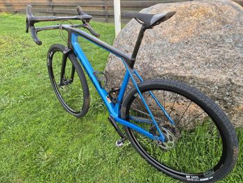 Used Canyon Grail CF SL 7.0 2020 2020 Road & Gravel, Blue — image 7 of 10