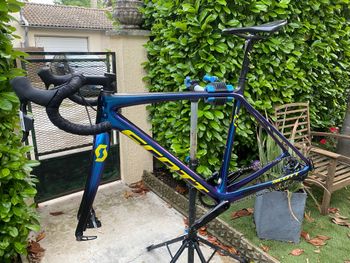 Used Scott Addict CX RC 2021 2021 Road & Gravel — image 2 of 5