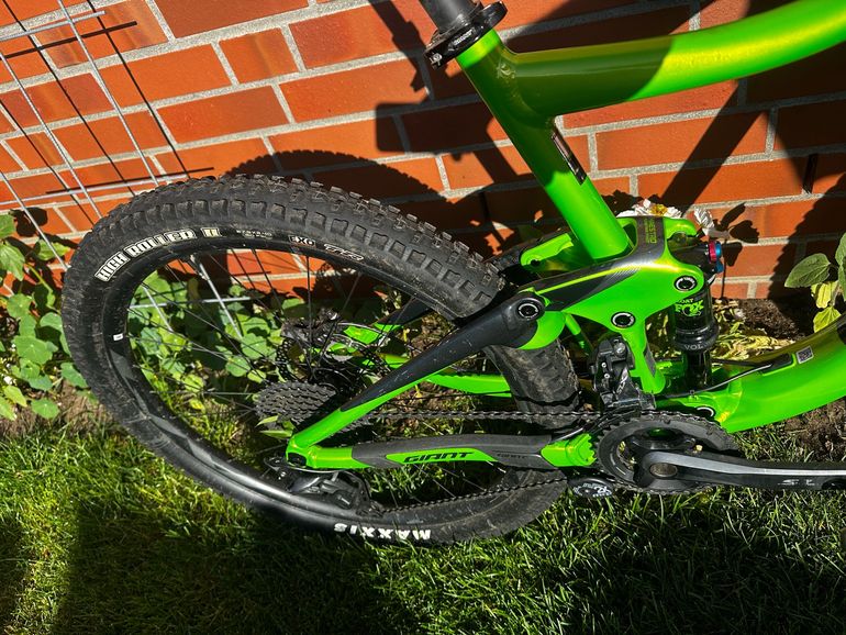 Used Giant Trance 2 2019 2019 Mountainbike, Green, 27.5 — image 11 of 11