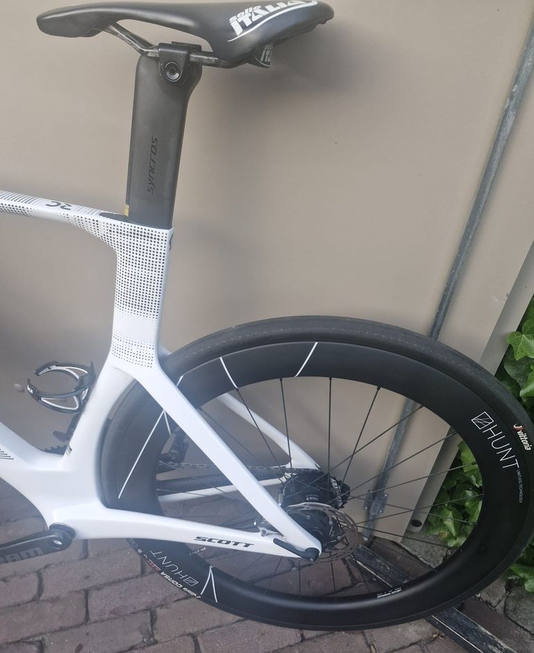 Used Scott Scott Foil RC (2025) - Custom Gloss White - SRAM Red AXS D1 2025 Road & Gravel, White — image 5 of 7