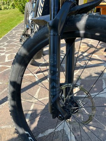 Used Specialized Men's Turbo Levo Comp 2019 2019 Mountainbike, Blue, 29 — image 4 of 5