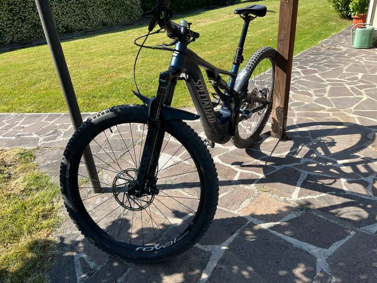 Used Specialized Men's Turbo Levo Comp 2019 2019 Mountainbike, Blue, 29 — image 2 of 5