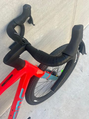 Used BMC Kaius 01 2026 Road & Gravel, Red — image 4 of 9