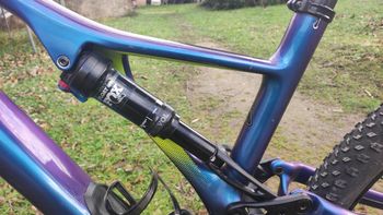 Used Specialized Men's Stumpjumper Comp Carbon 29 - 12-speed 2019 2019 Mountainbike, Blue — image 3 of 7